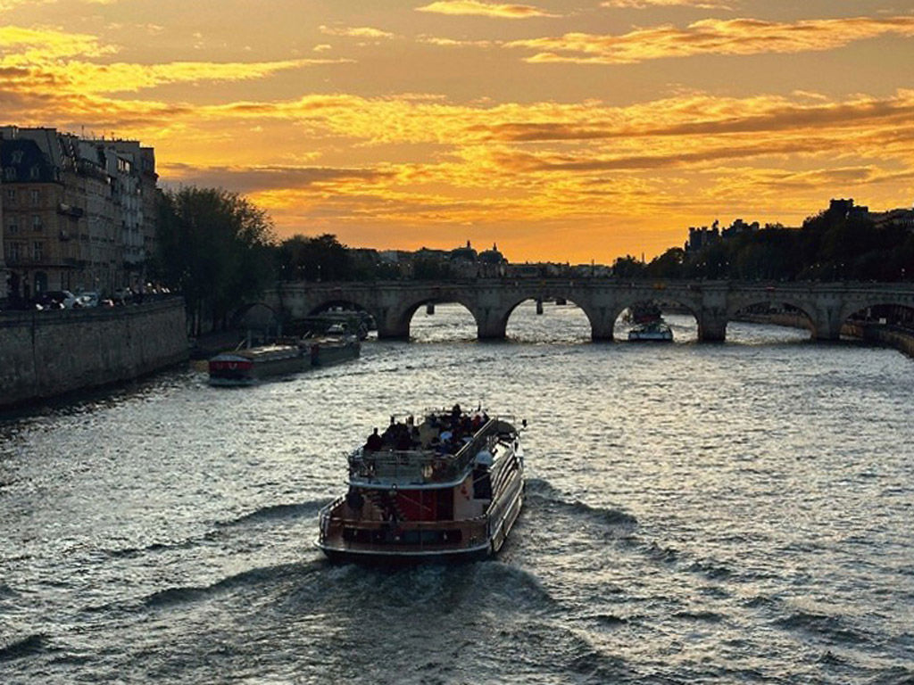 Croisière luxueuse privée à Paris 7