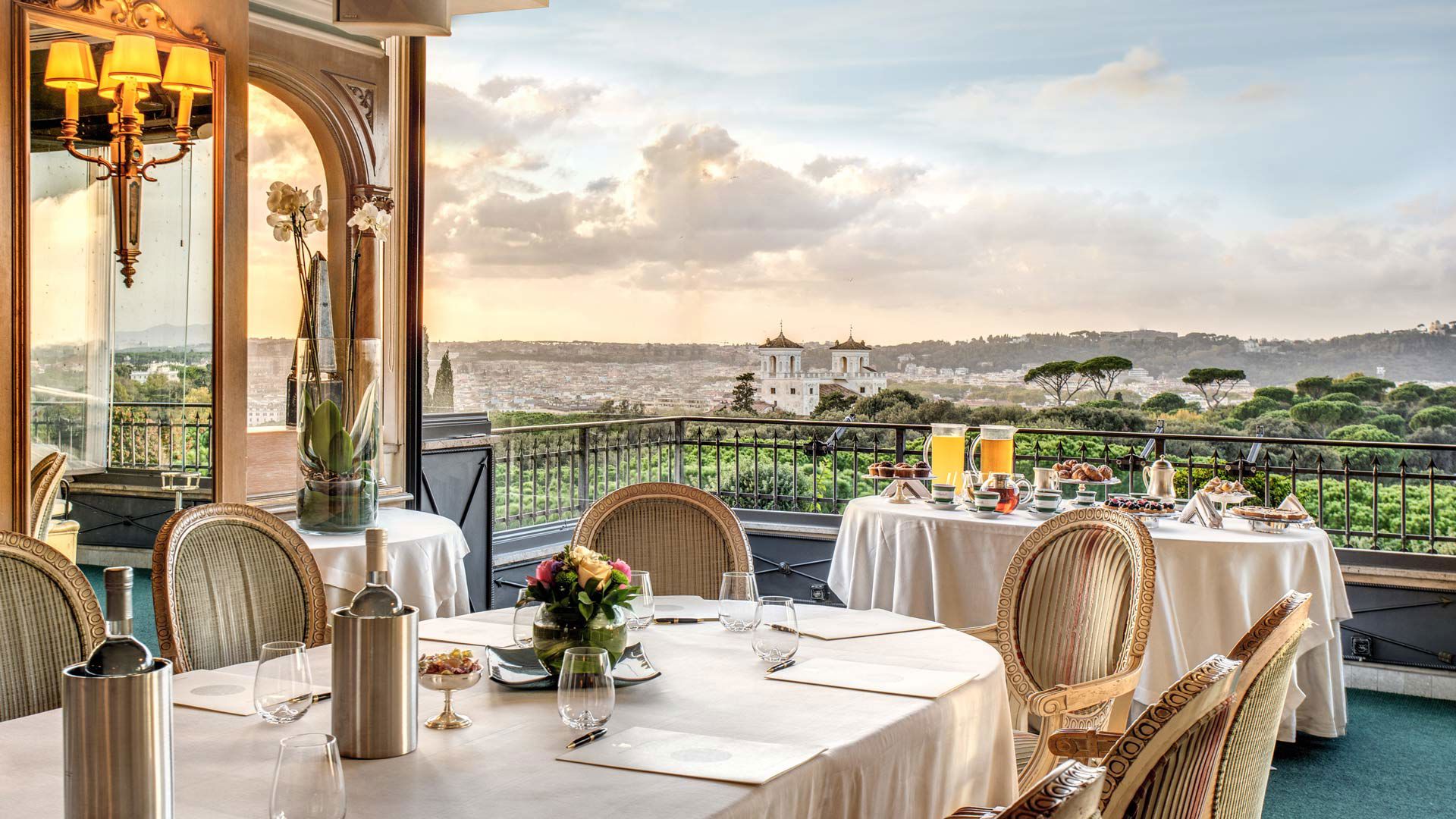 Ein bewegendes Ereignis mit einer einzigartigen Kulisse 12