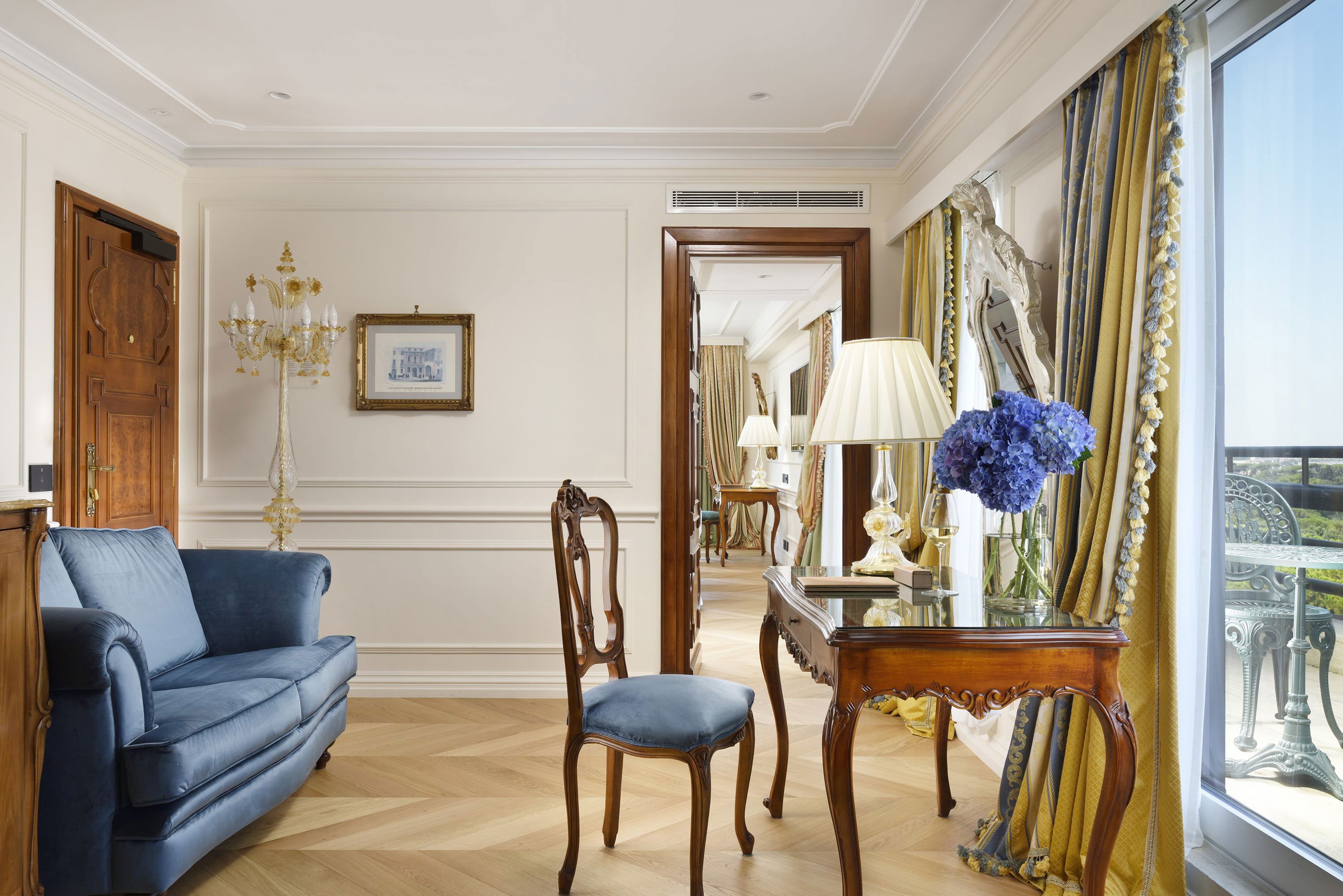 Suite Executive Park View 28