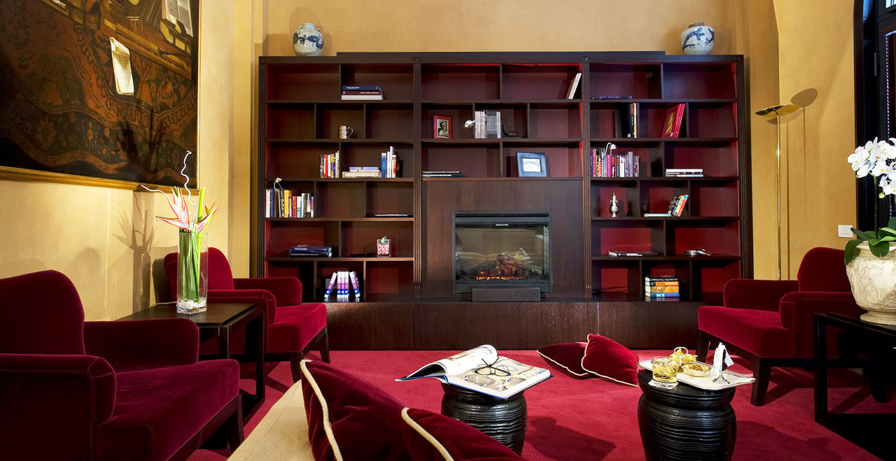 Hotel Dei Borgognoni — Roma