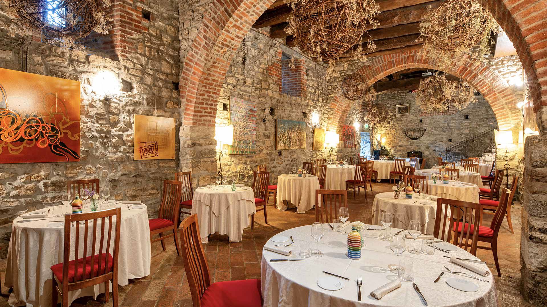 Castello di Casiglio - Home Page 14