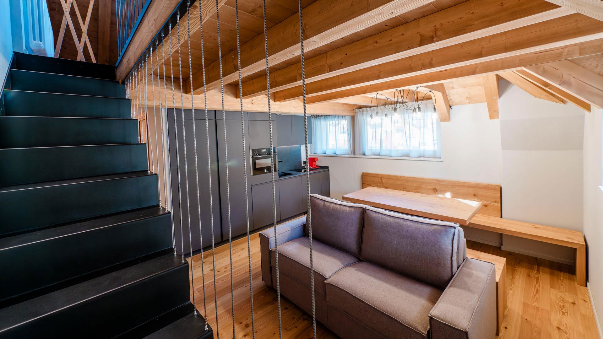 Three-room Deluxe Apartment with Panoramic Views 10