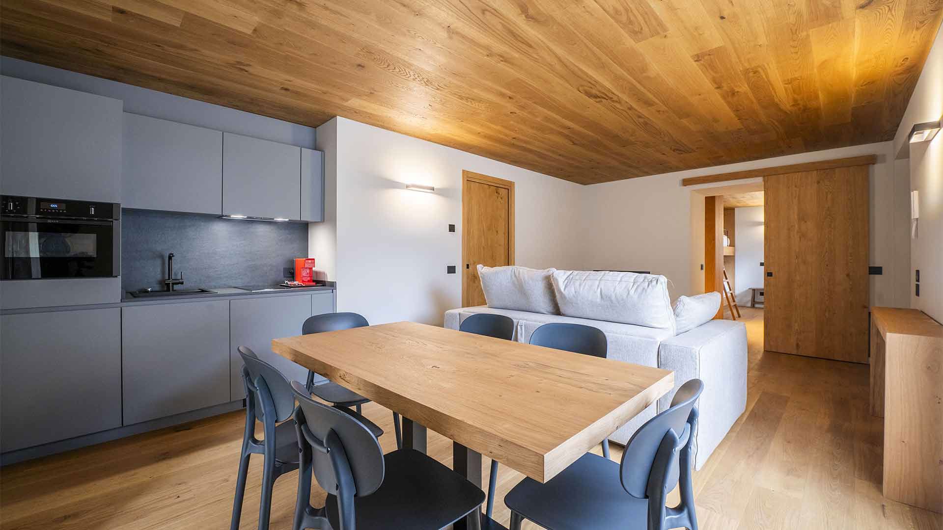 Three-room Deluxe Apartment with Panoramic Views 6