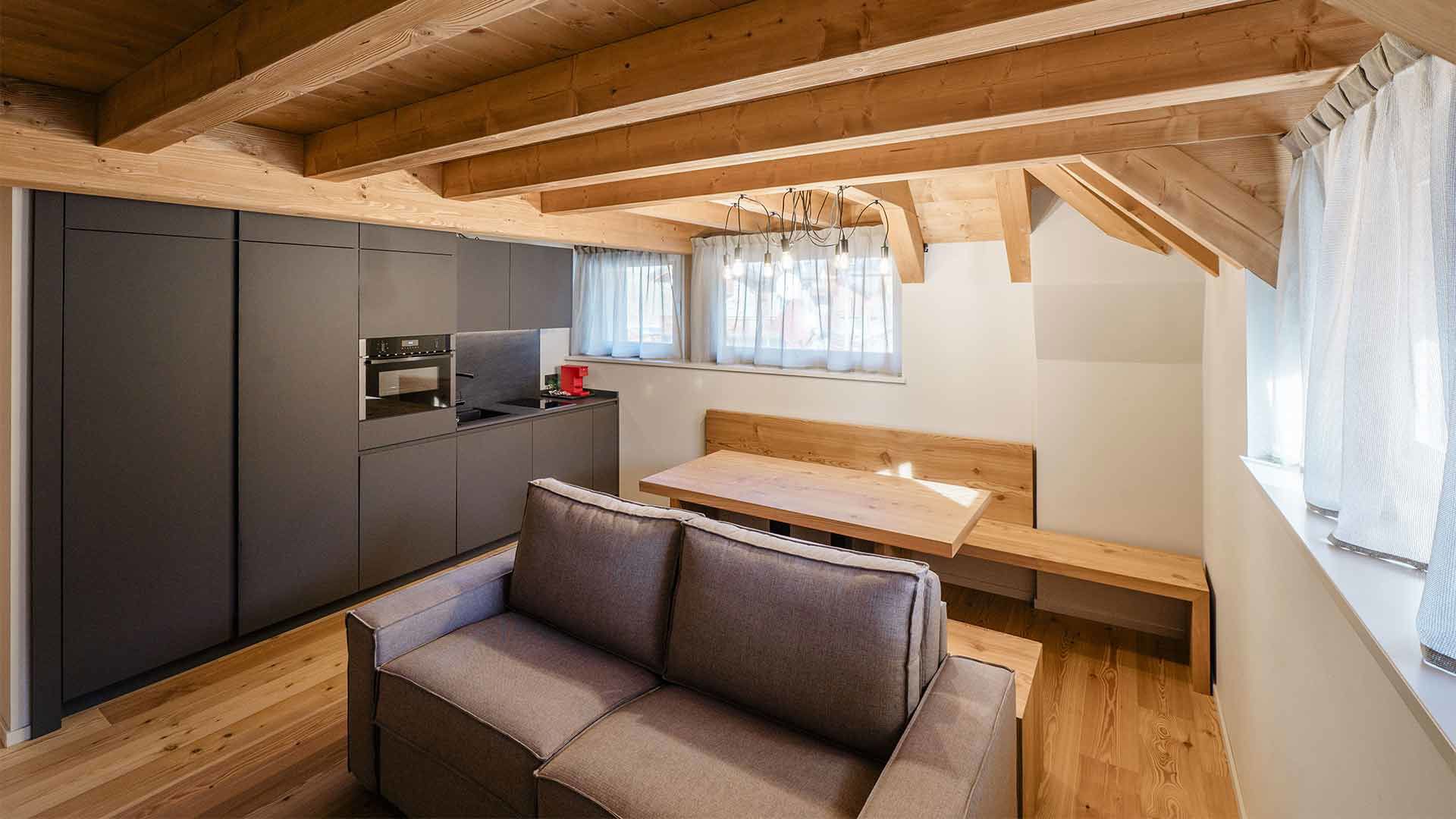 Three-room Deluxe Apartment with Panoramic Views 8