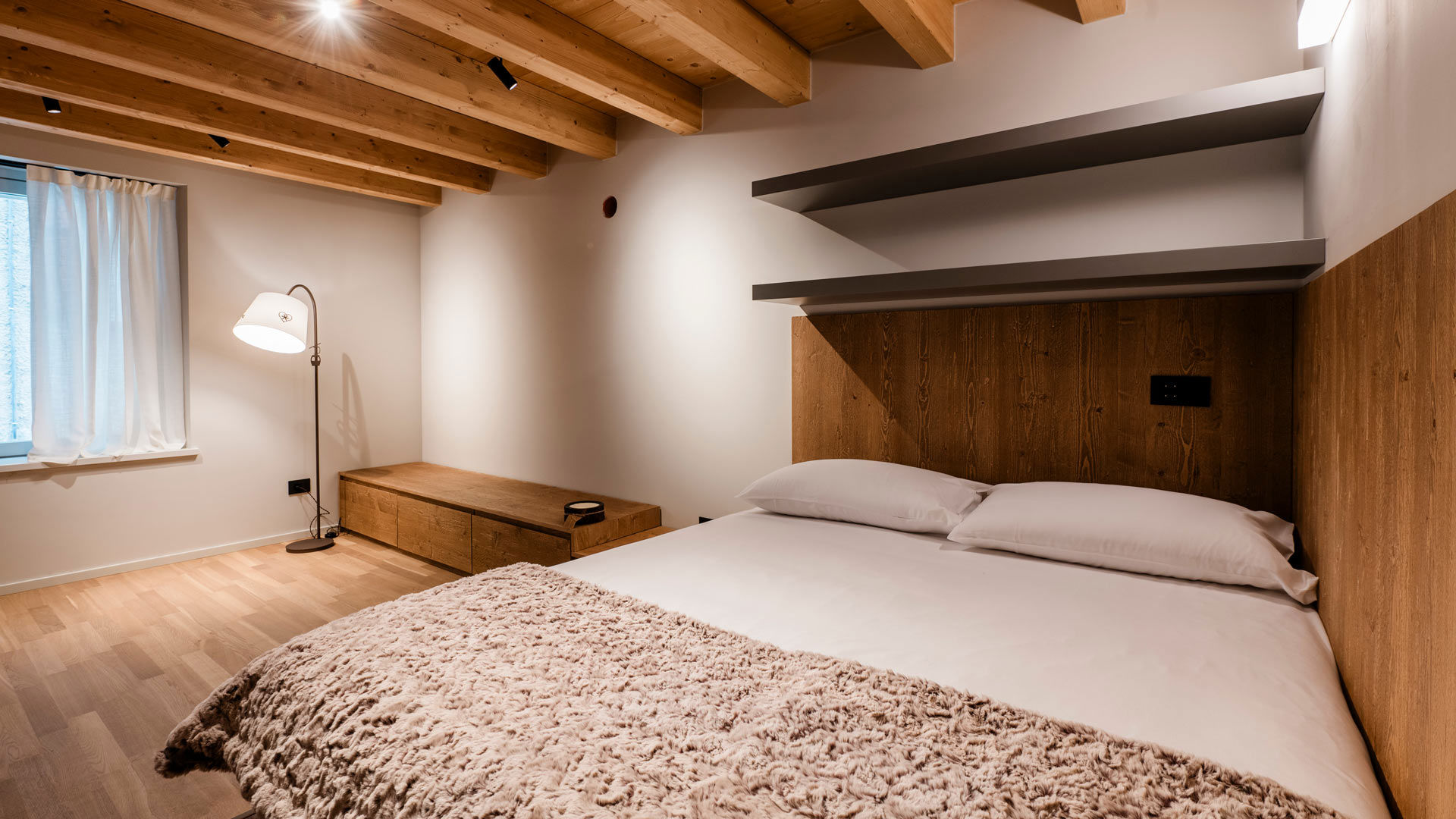 Studio Apartment 2