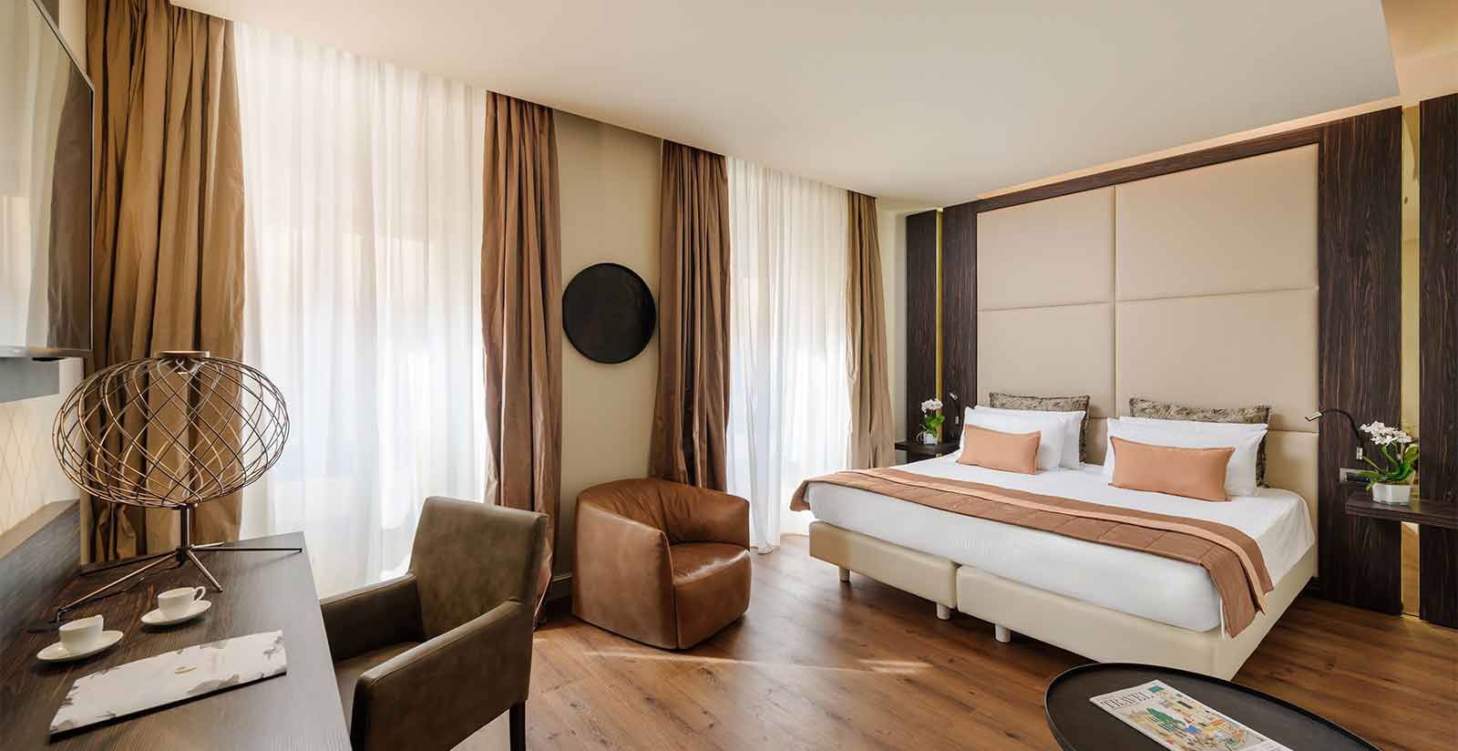 Exclusive Rooms 6 Exclusive Rooms 6