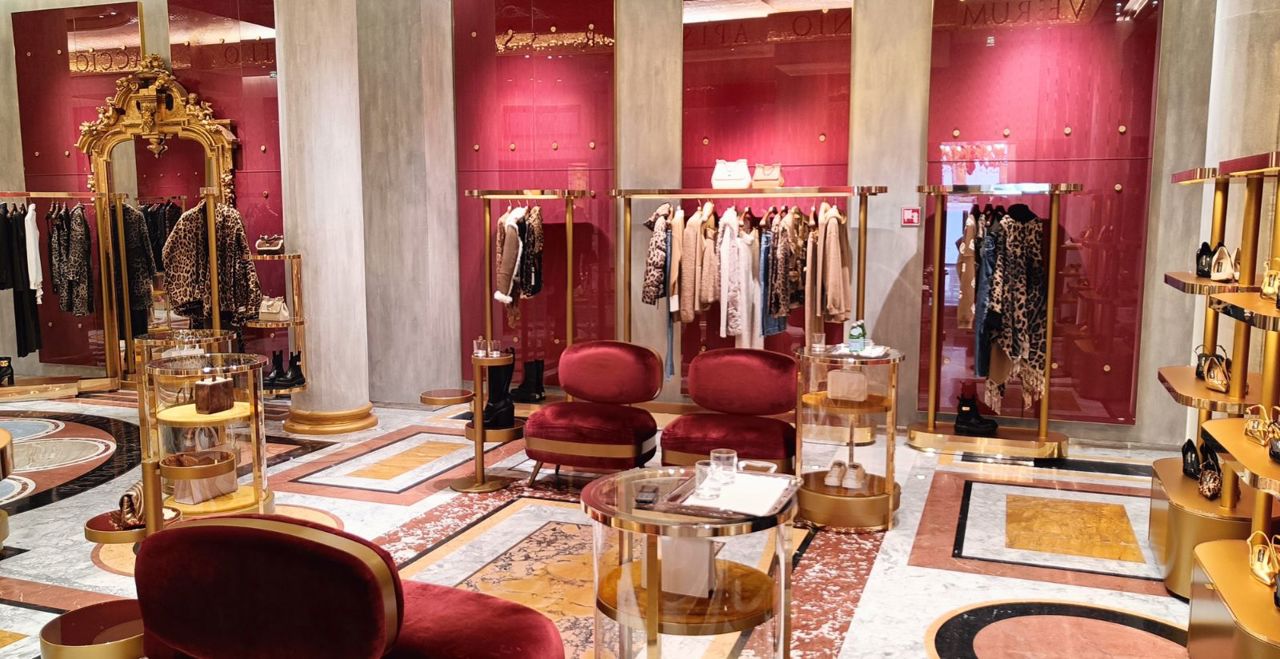 Curated visual reference: Picture Idea: Discover More About Personal Shopper Service With Palazzo Venere