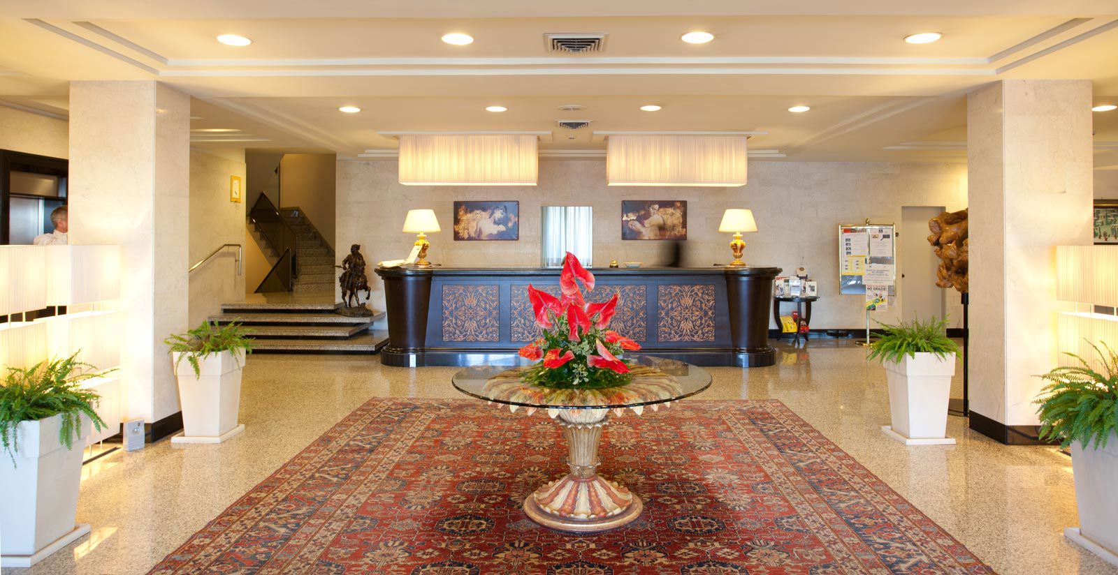 Benvenuti al Perugia Plaza Hotel 6 Benvenuti al Perugia Plaza Hotel 6