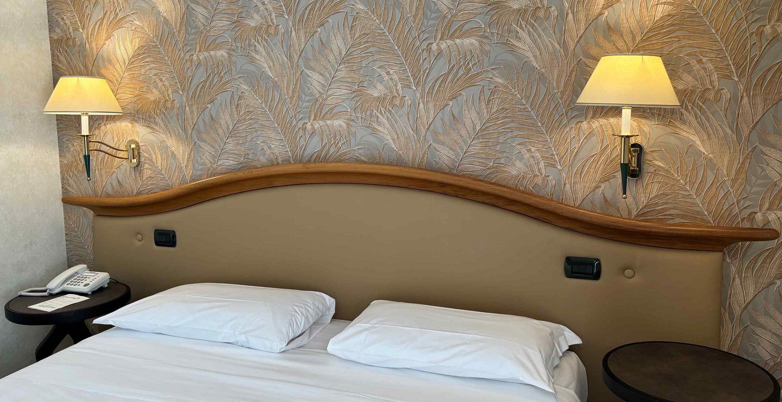 We are waiting for you in Perugia with recently renovated 108 rooms to offer you a pleasant and welcoming stay 5