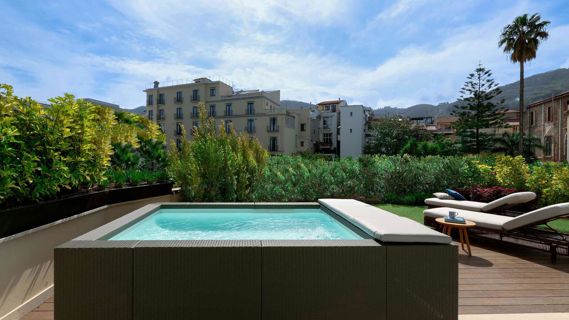 Private Pool Garden Suite 3