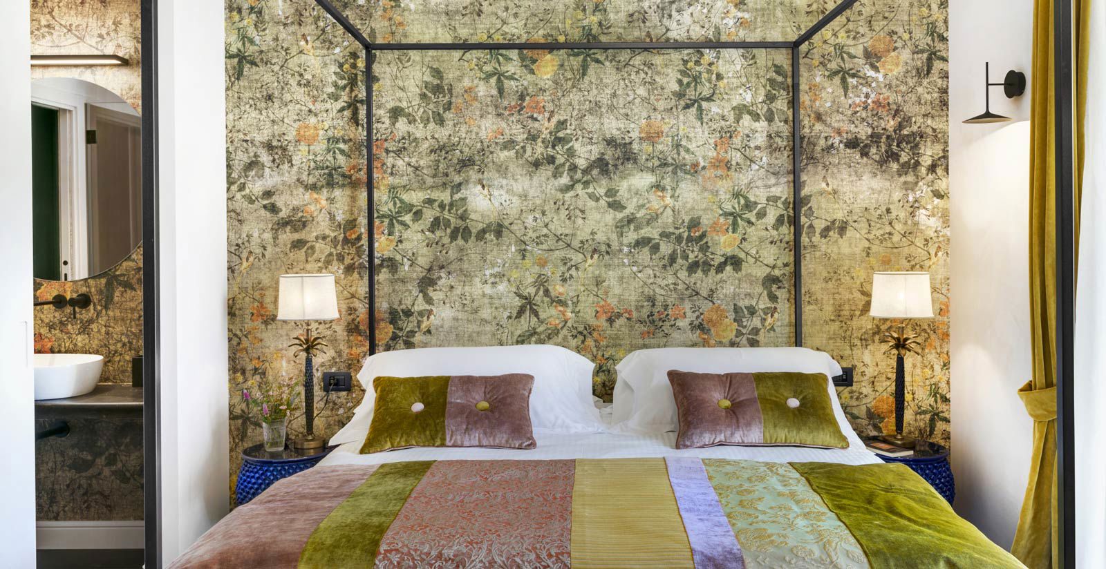 Relais Antica Badia - Deluxe con balcone vista centro storico 3