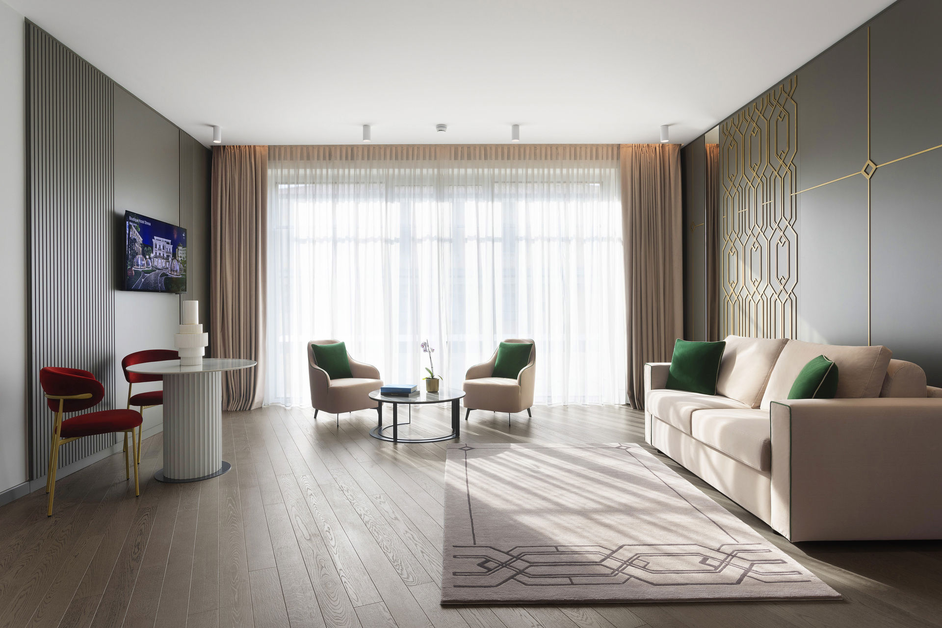 Boutique Hotel Stresa - Space, style and simplicity 4