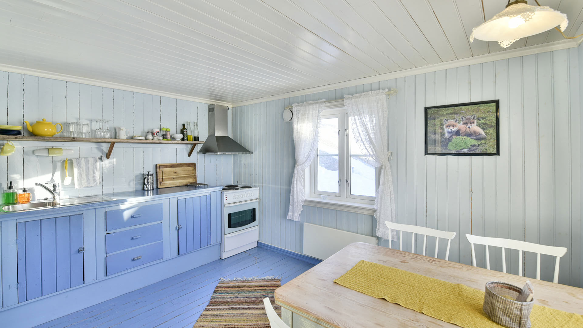 Kongsfjord Artic Lodge - Red Fox House Apartment 8