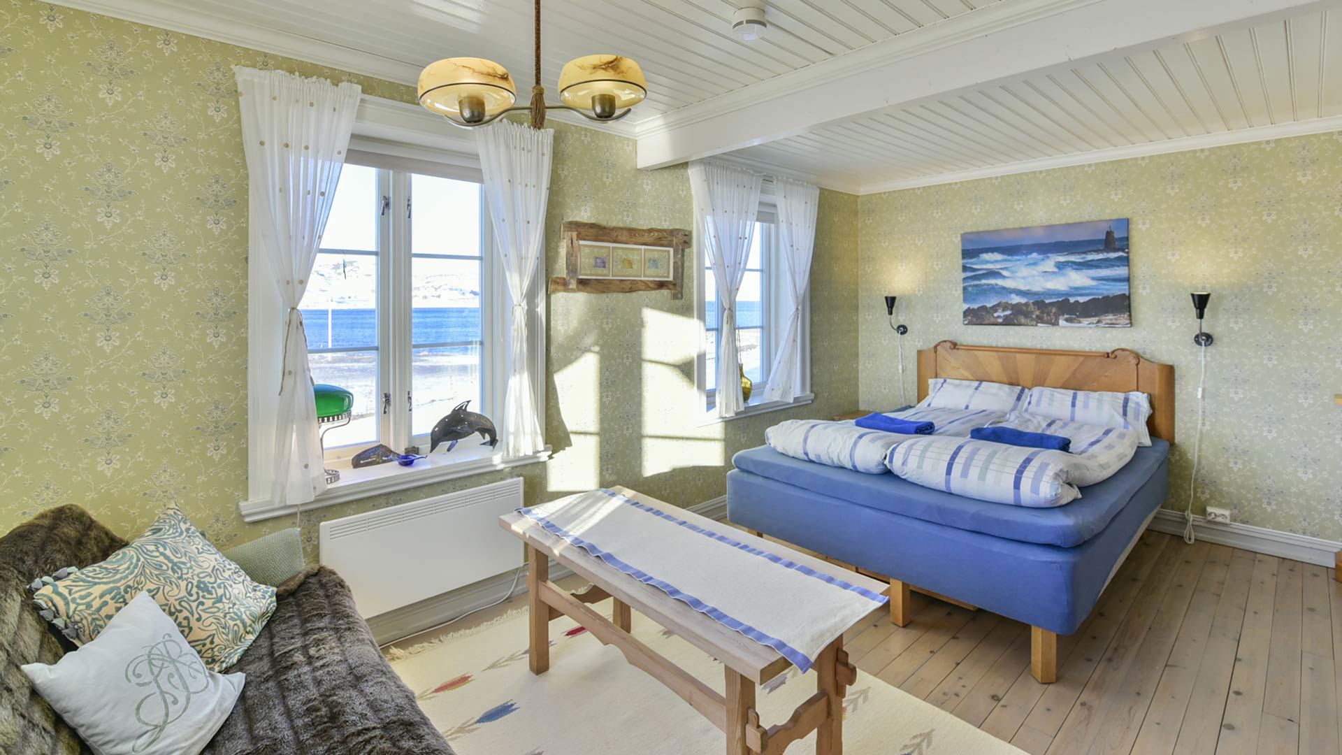 Kongsfjord Artic Lodge - Whale Apartment 5