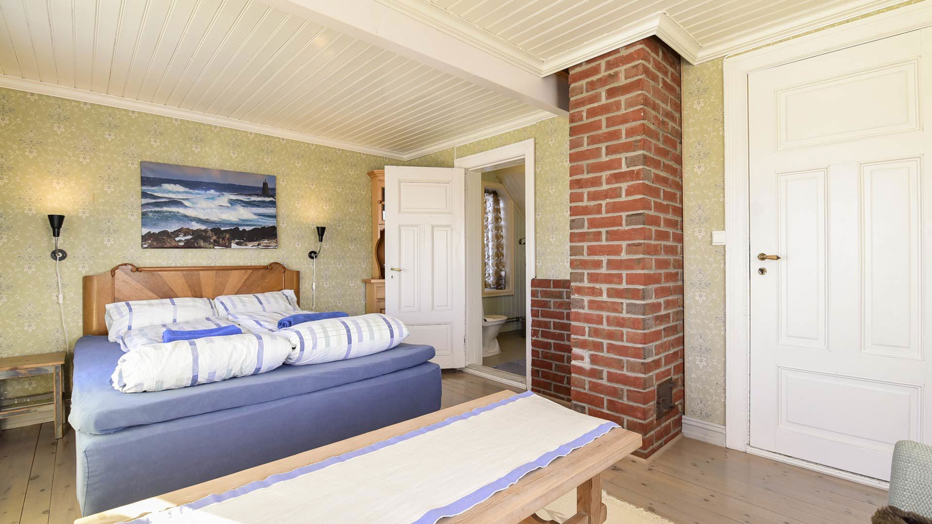 Kongsfjord Artic Lodge - Whale Apartment 2