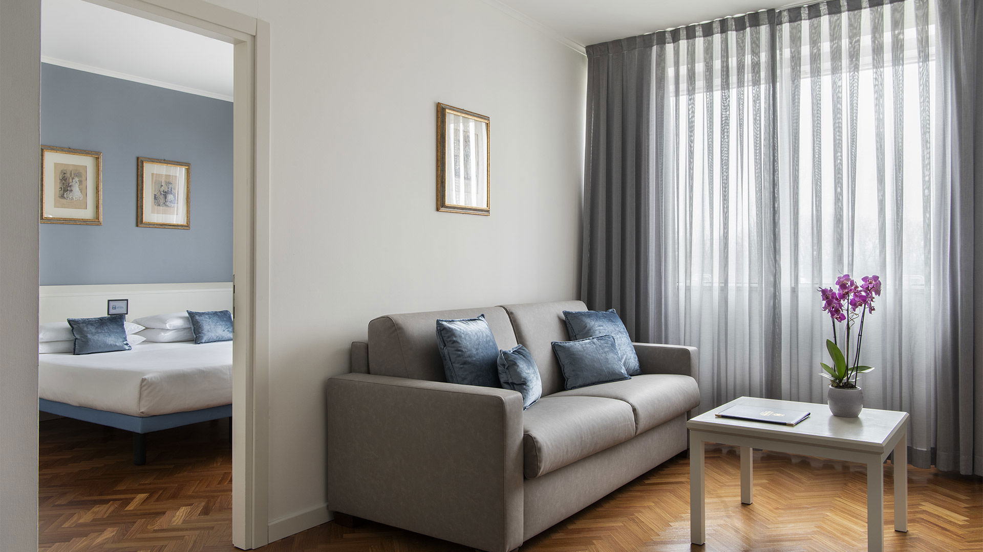 Suites 2 Suites 2