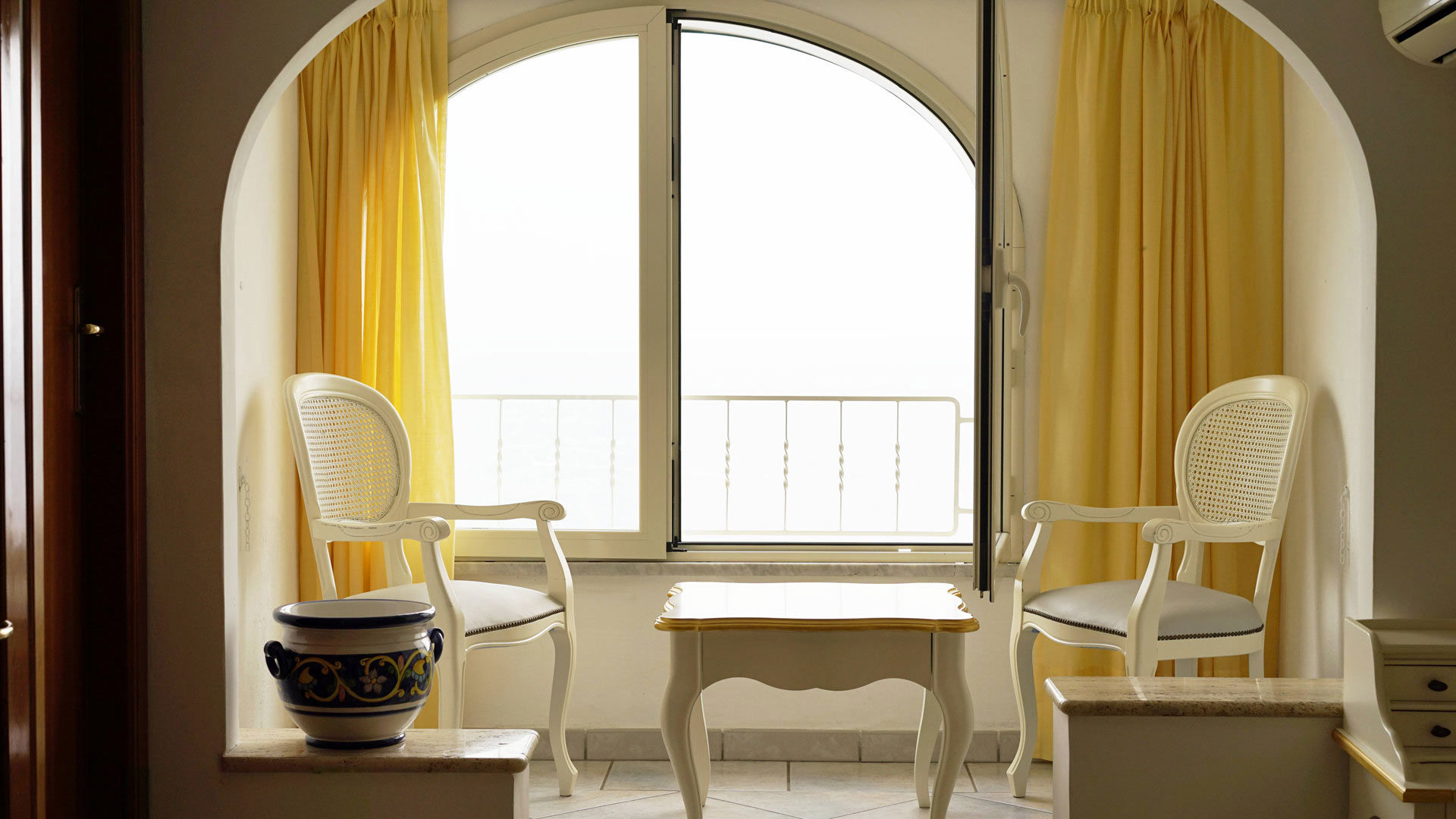 Hotel La Perla - Standard Room 3