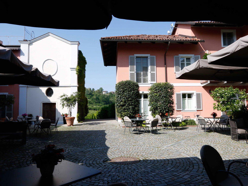 Chi siamo 8 Chi siamo 8