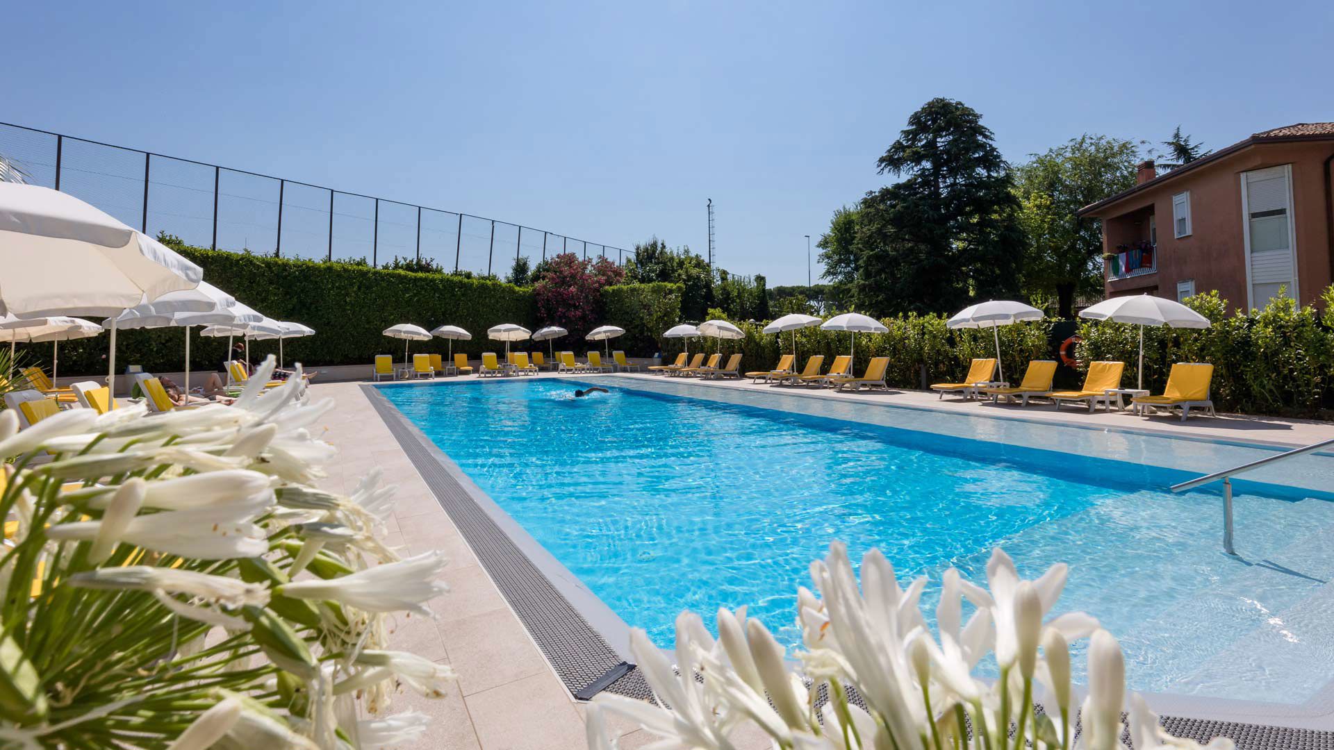 Welcome To Hotel Du Parc 6