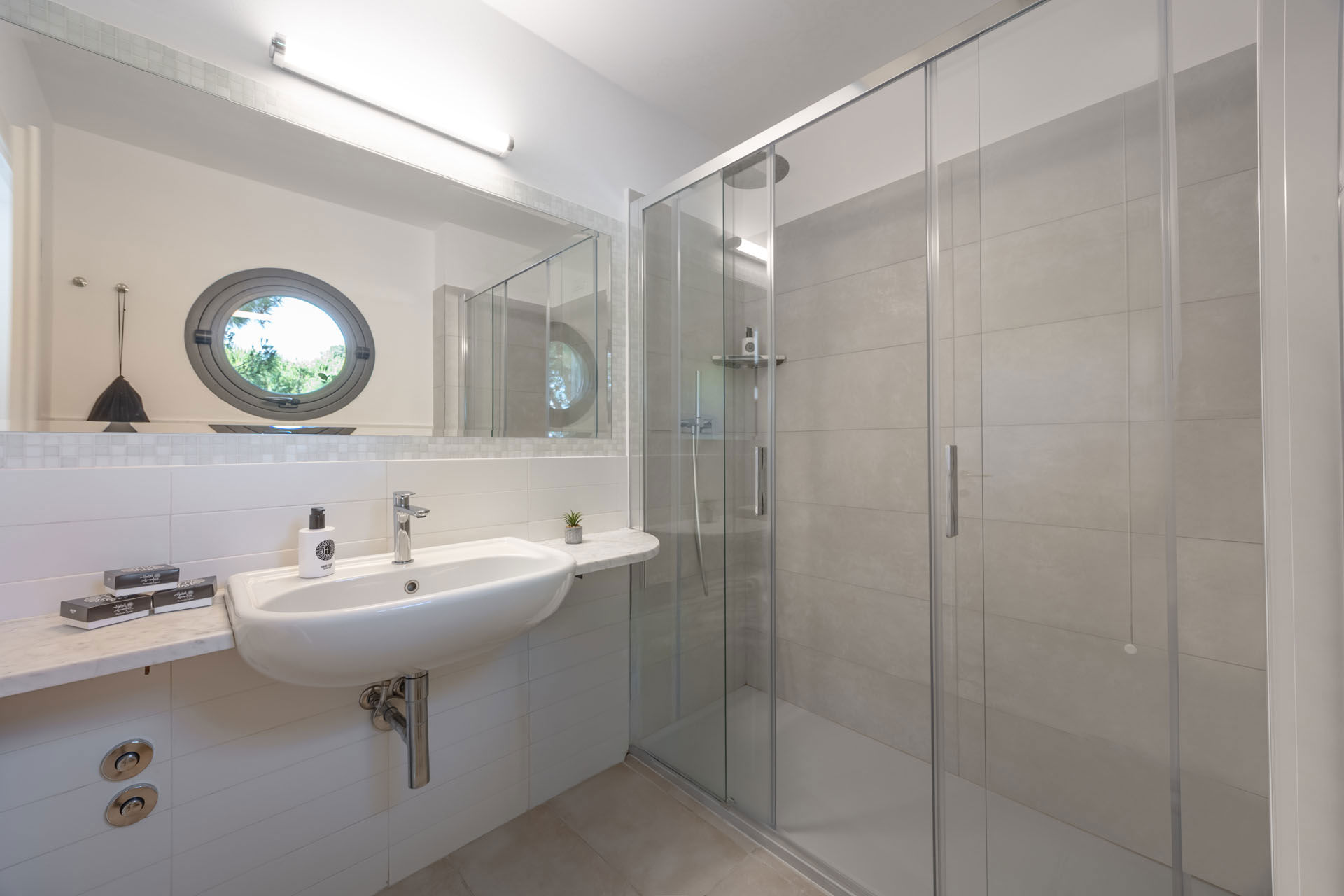 Superior Tripla con Balcone 16