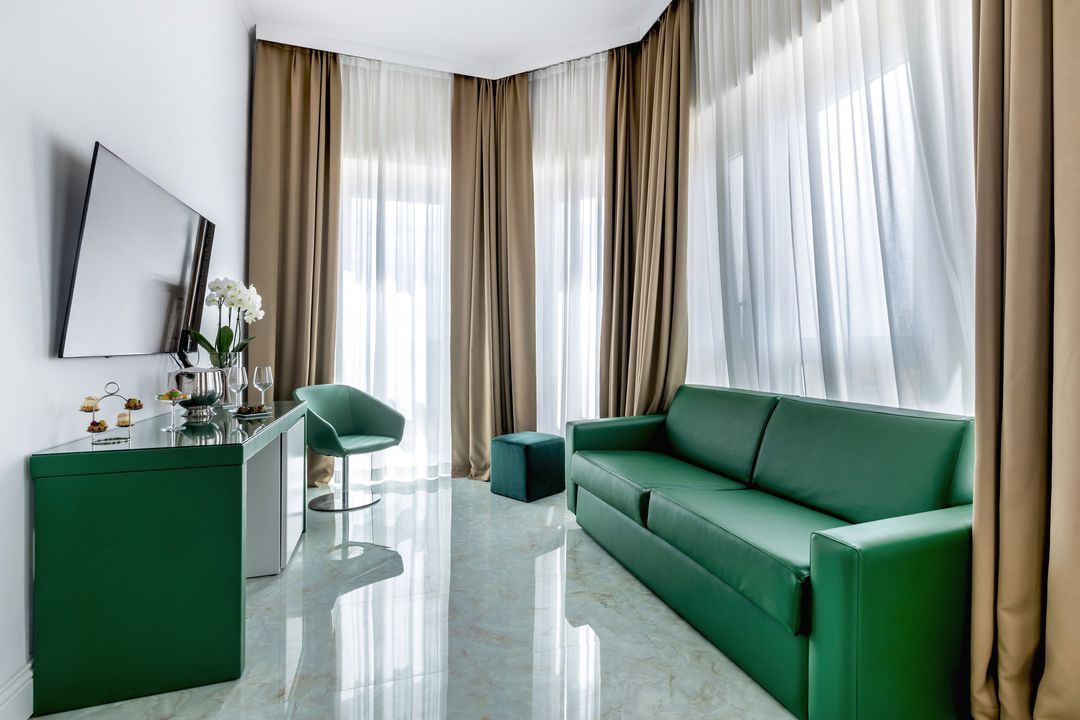 Junior Suite 10