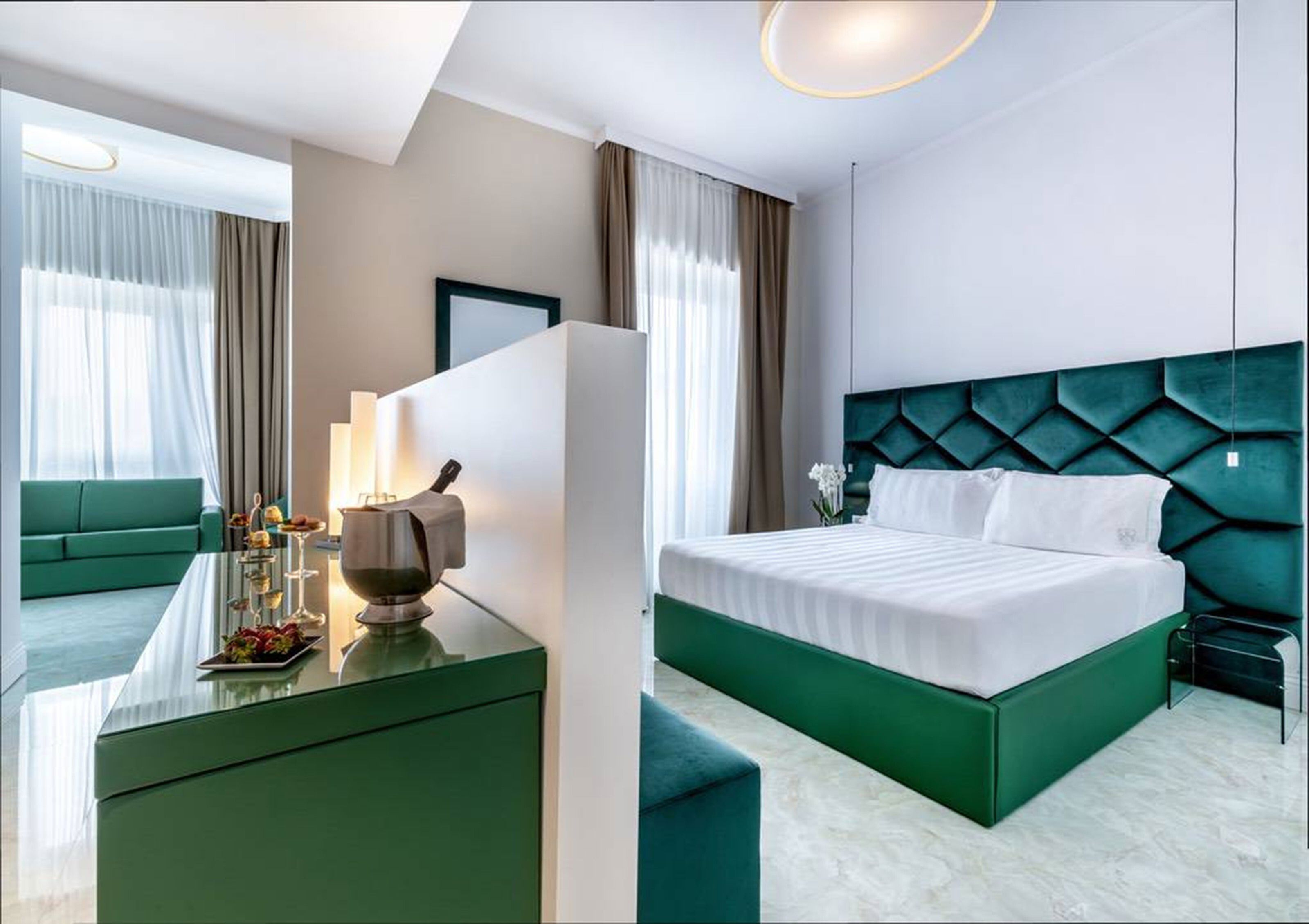 Chambres et suites 12 Chambres et suites 12