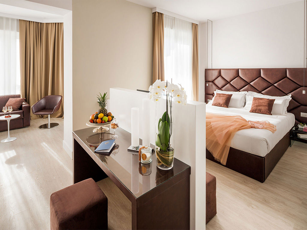 Camere e suite 12 Camere e suite 12