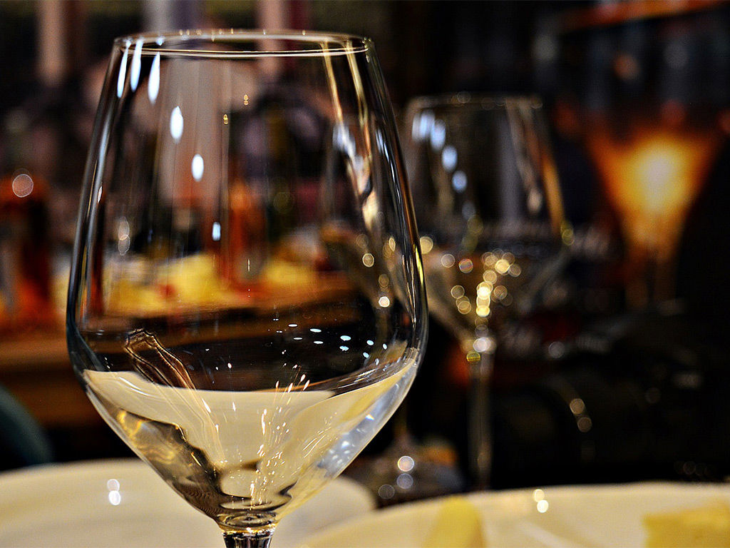 Kulinarisches und Traditionen 14 Kulinarisches und Traditionen 14