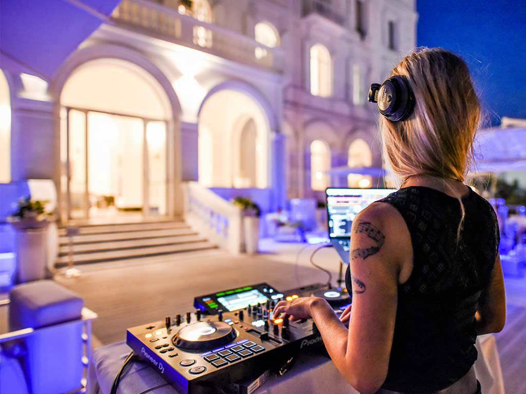 Le luxe d'être soi-même. 23 Le luxe d'être soi-même. 23