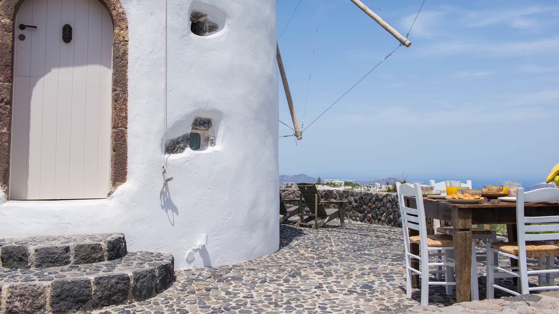 ANEMOSCOPE WINDMILL VILLA SANTORINI 8