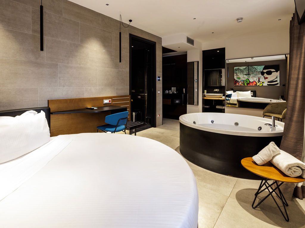 The Corner Duomo - جناح جونيور ببلنج (Bubbling Junior Suite) 4 The Corner Duomo - جناح جونيور ببلنج (Bubbling Junior Suite) 4