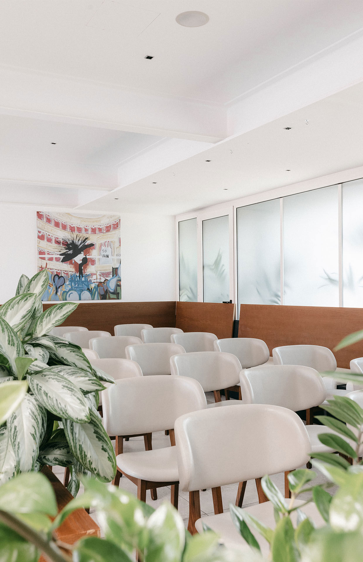 The Corner Duomo - The Frame Lounge & Events 5