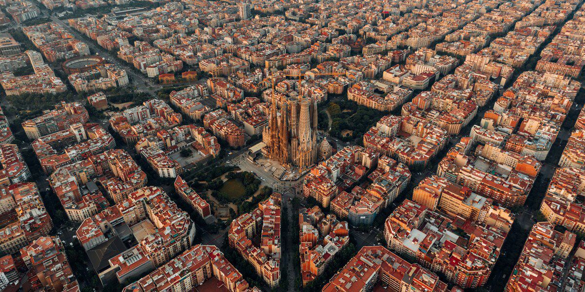 Barcellona vuole vietare gli affitti brevi dal 2029 1