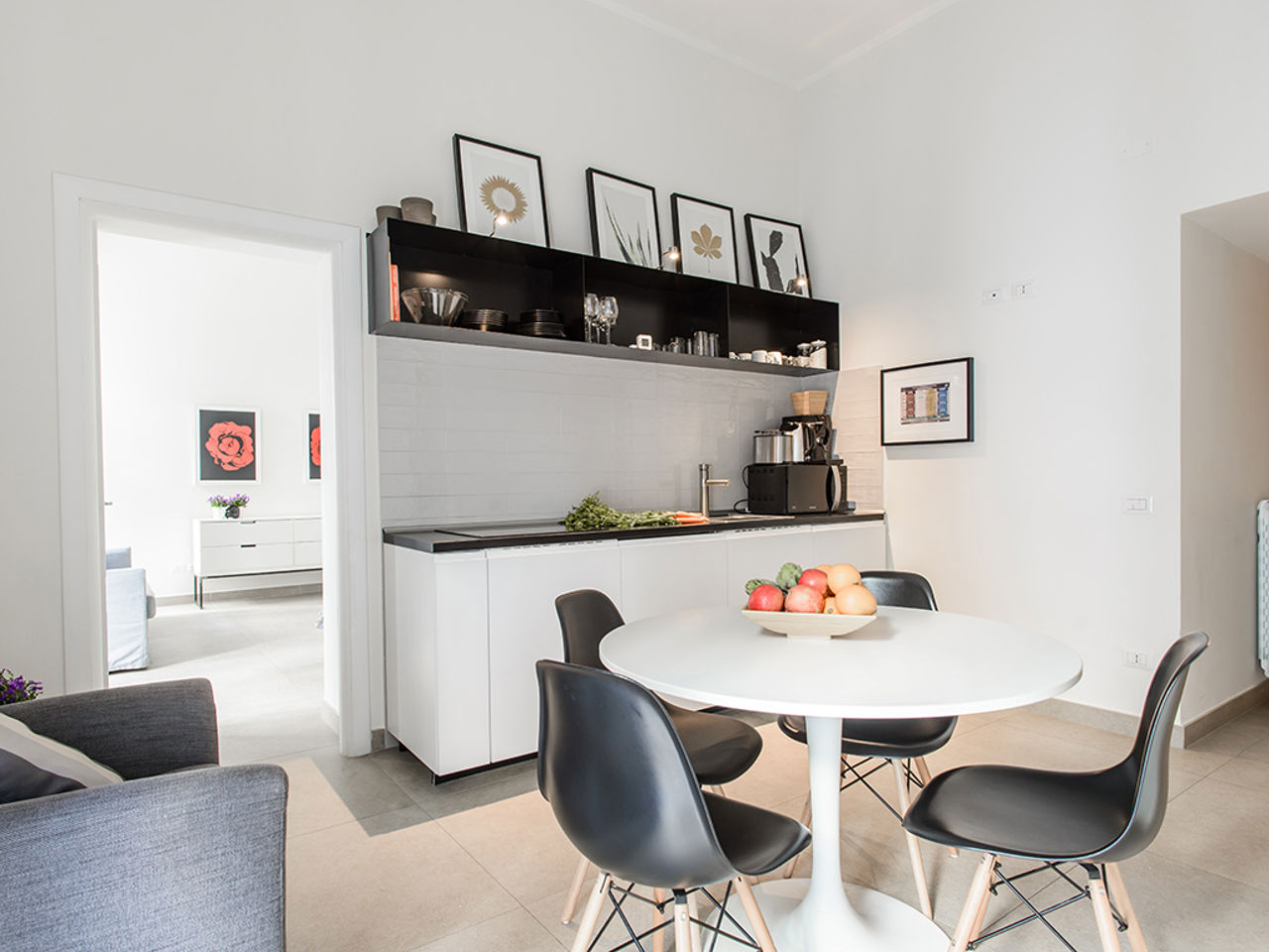 Official website of le mummarelle apartments in naples book now