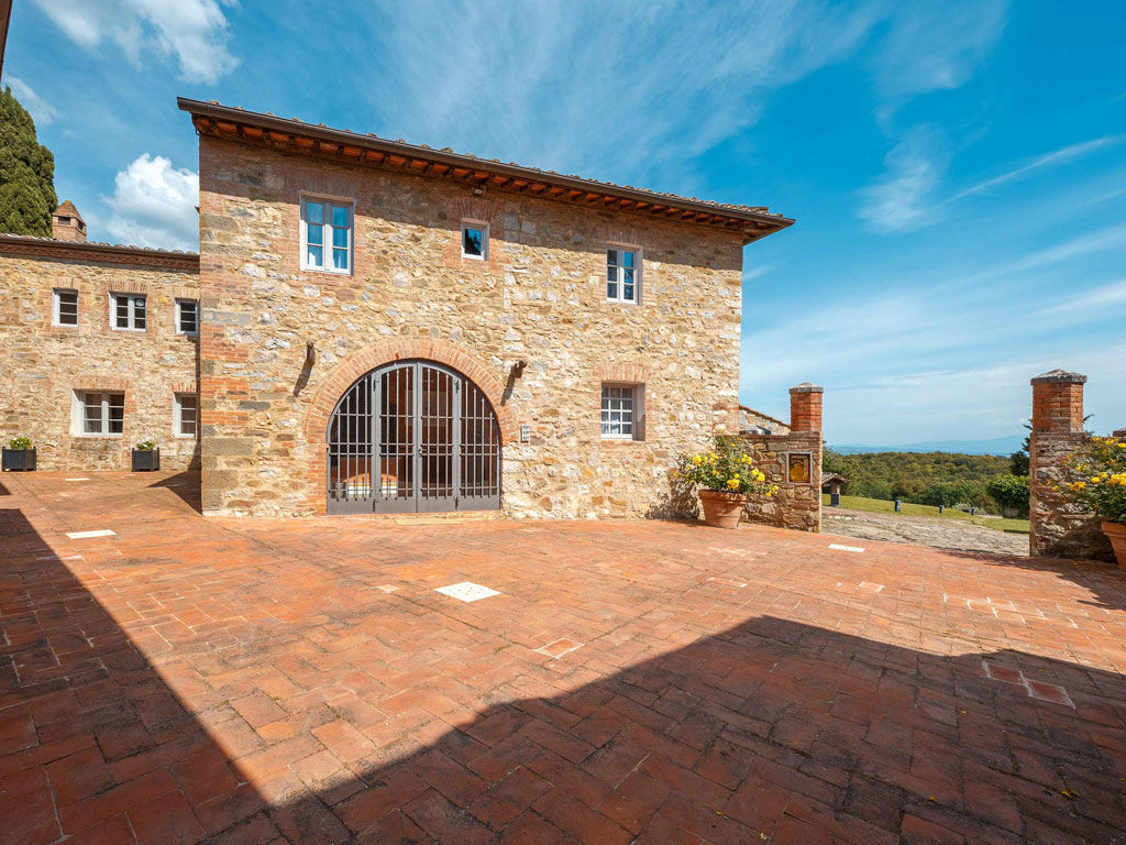 Sport, activities and experiences 43 Sport, activities and experiences 43