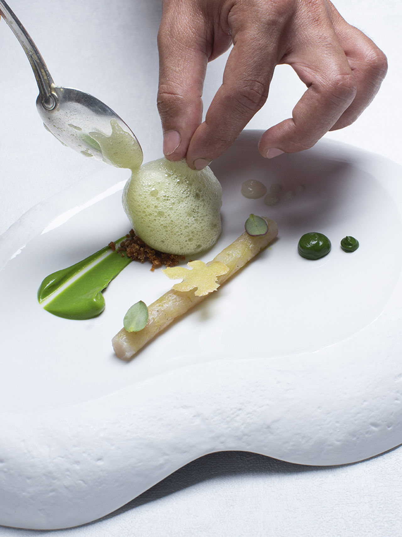 Restaurants & Bars 20