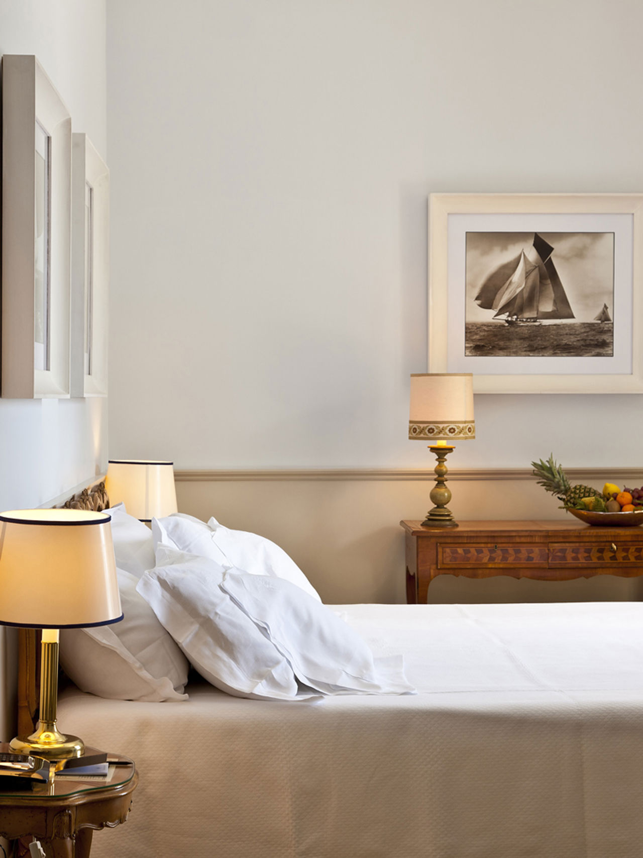 Regina Isabella Suite 19