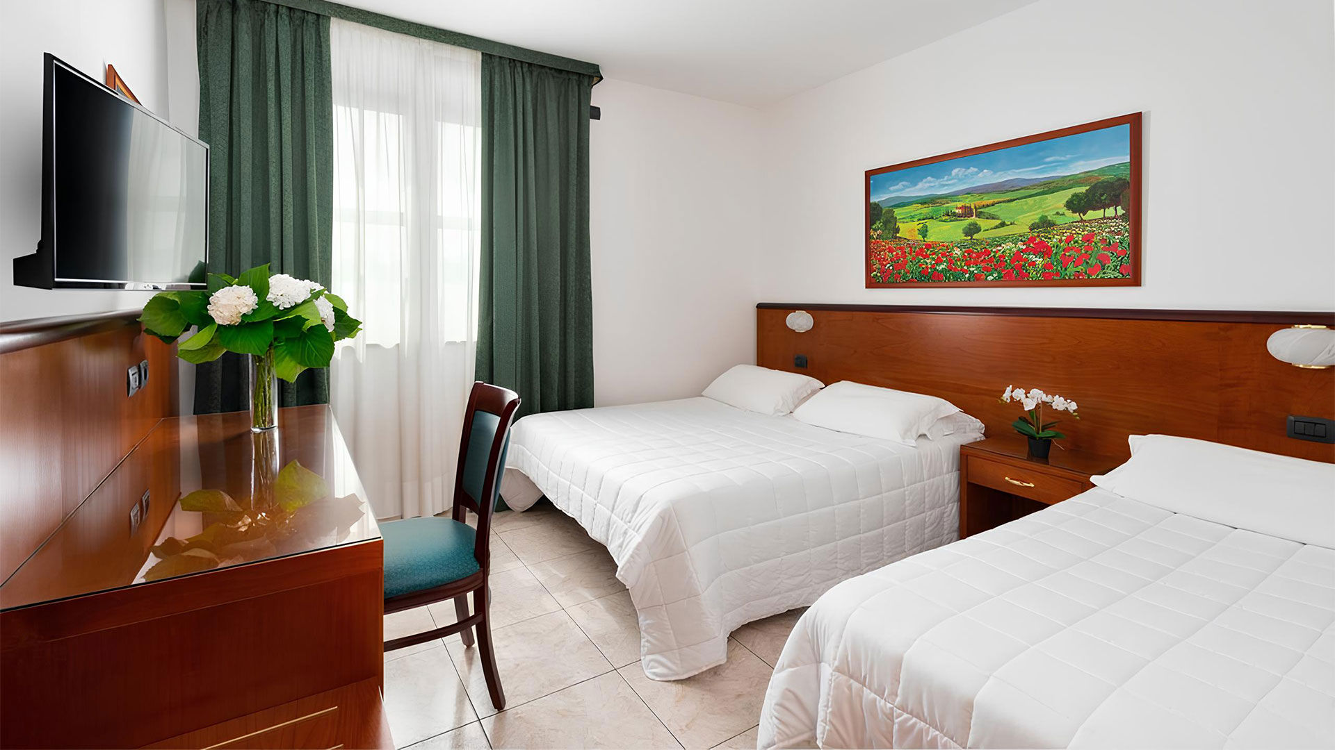 Comfort Triple Room 1