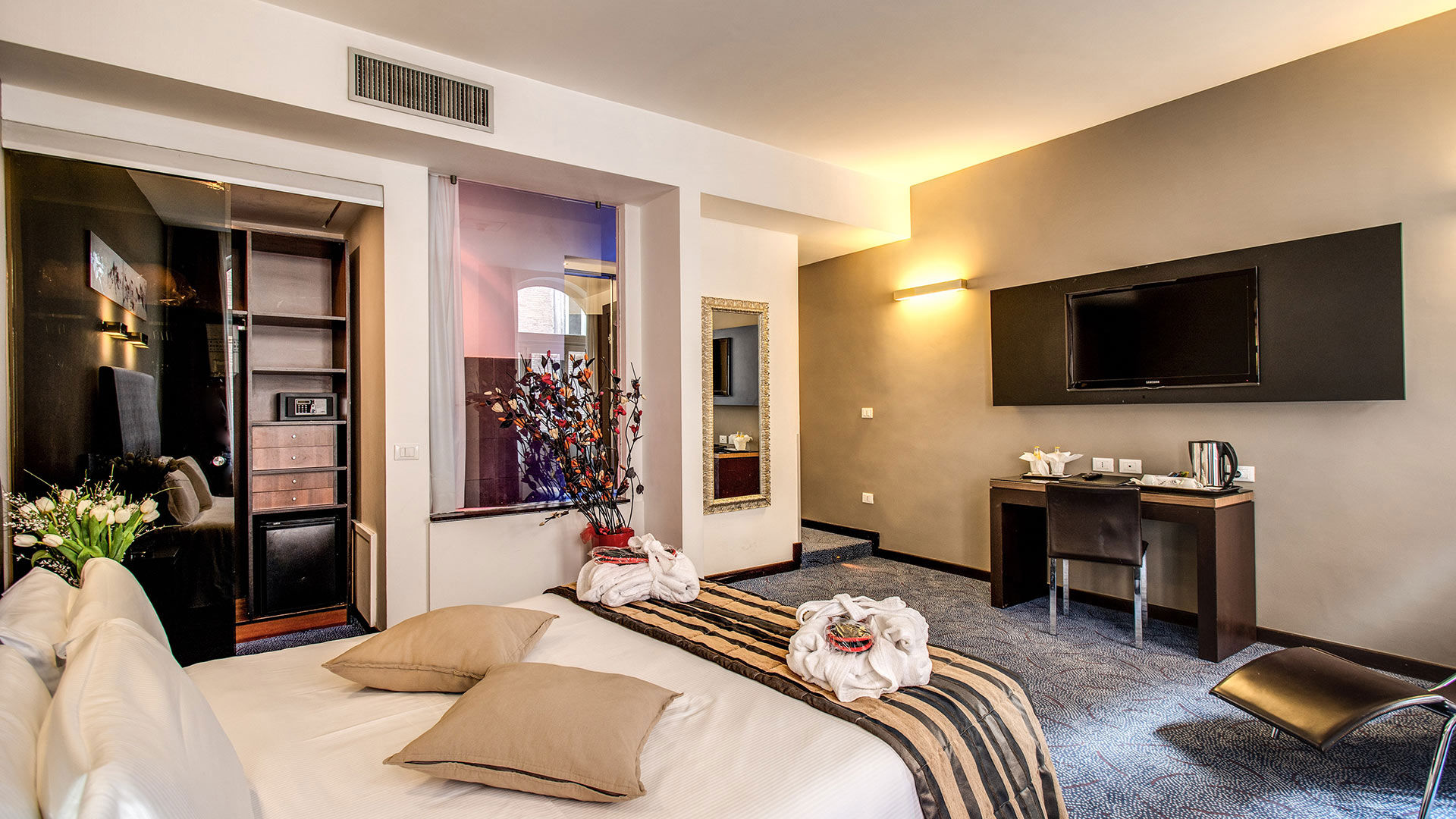 Suite 2