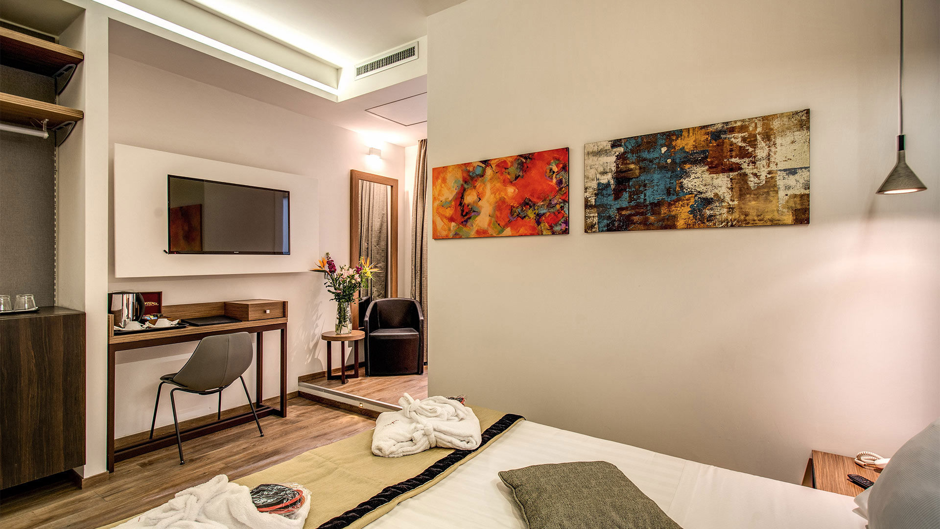 Chambre de luxe avec terrasse et grotte 3