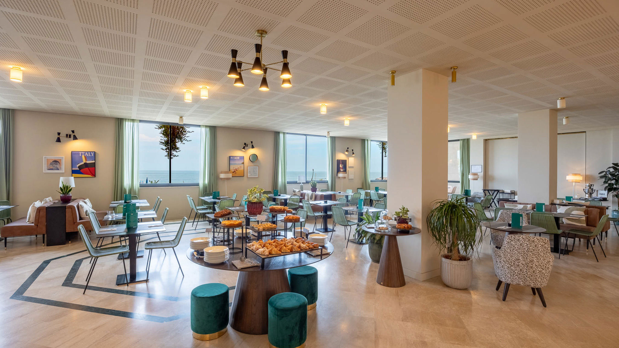 Charlie in Pesaro - Play, Eat, Drink 7