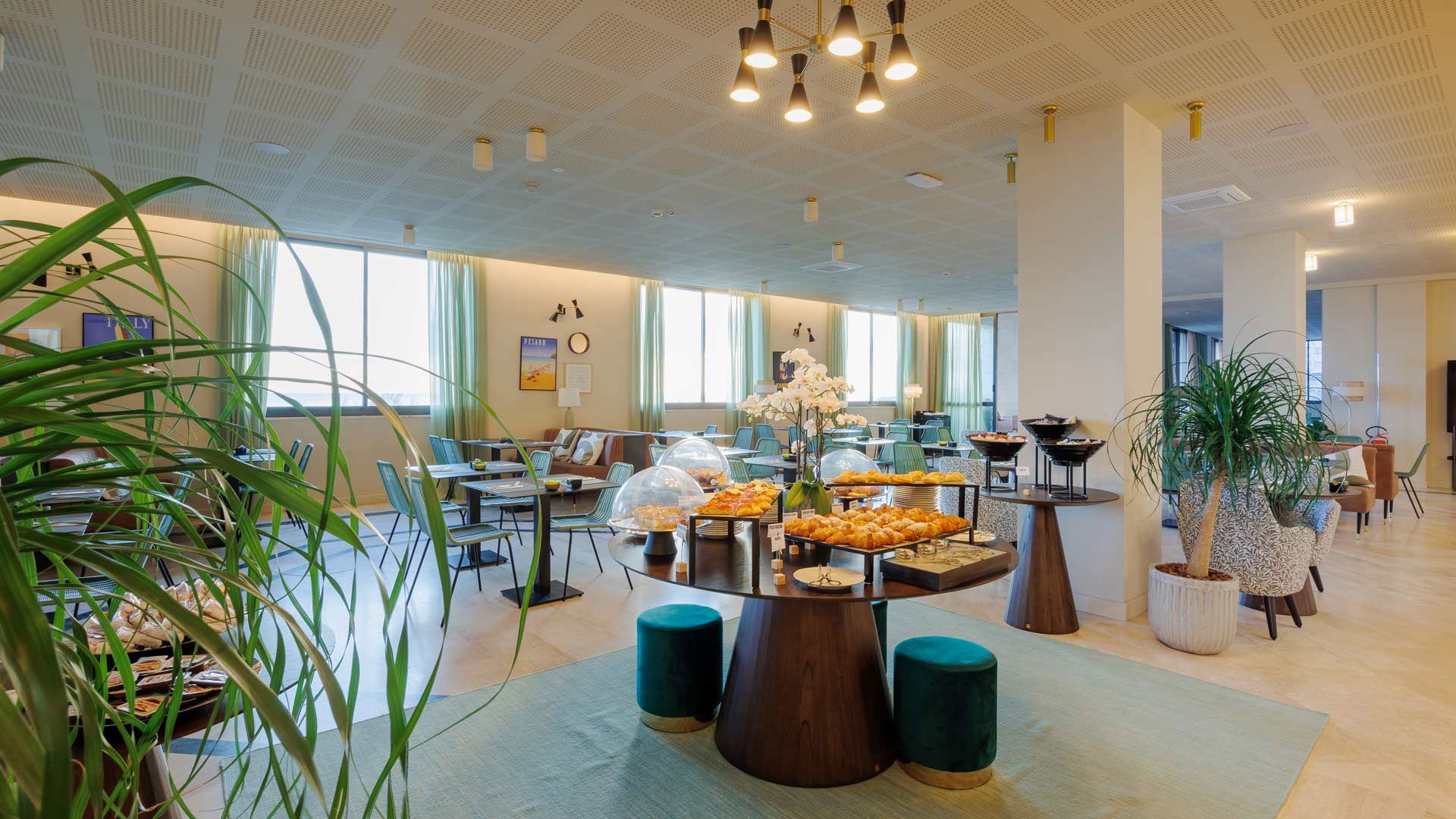 Charlie in Pesaro - Play, Eat, Drink 7