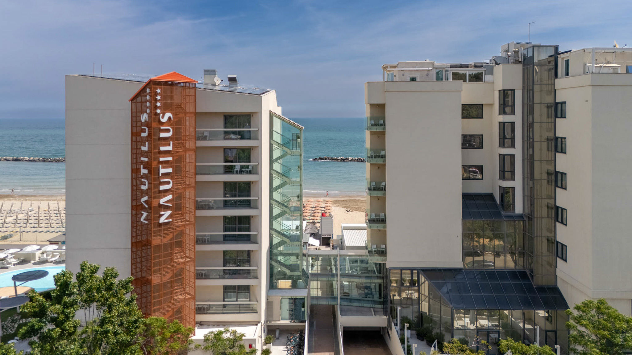 Nautilus Family Hotel - Contacts 2
