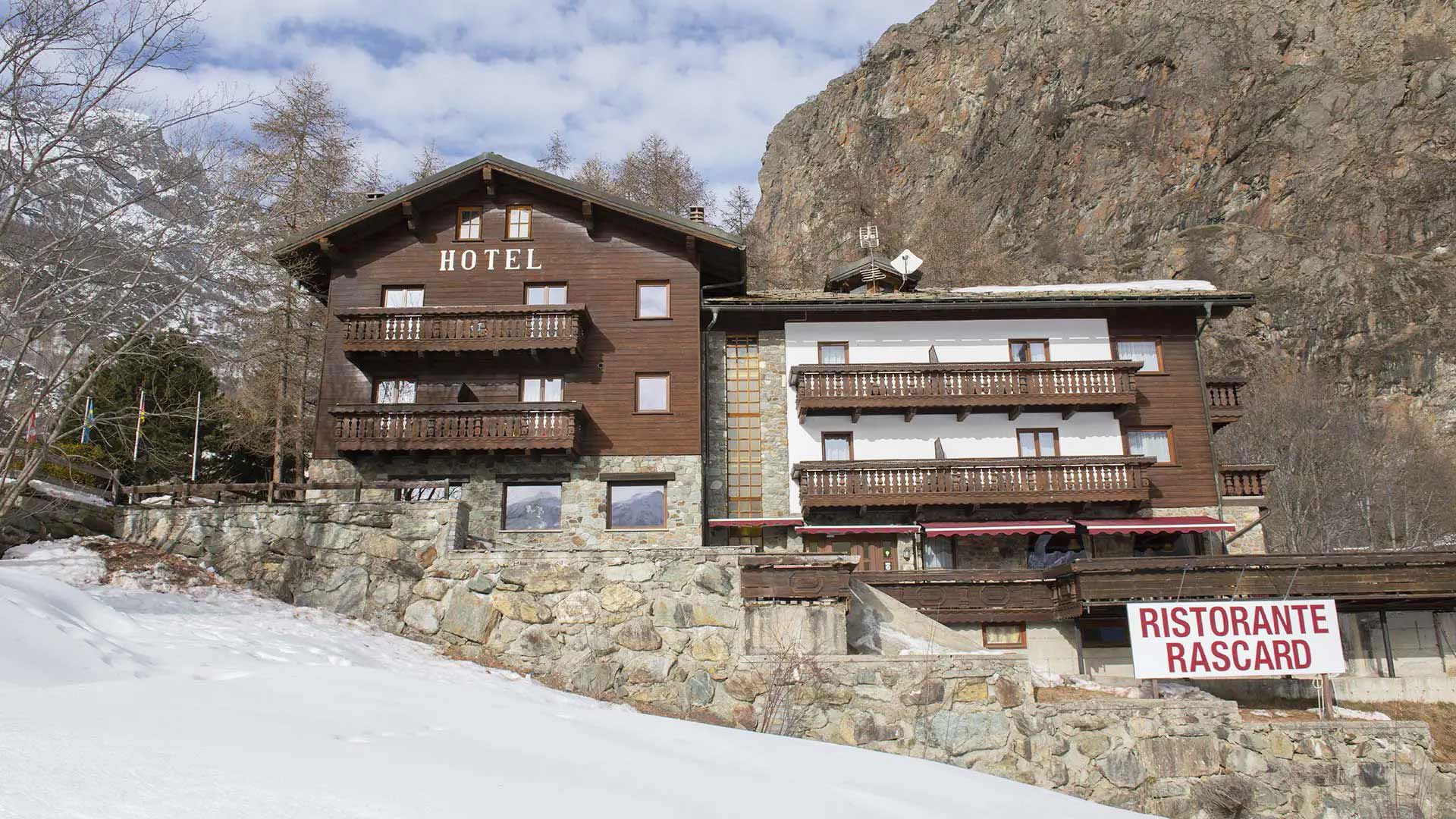 NT Hotels 0