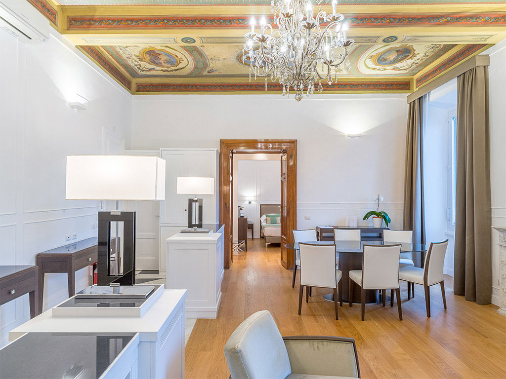 Internazionale Domus, the charm of an old Roman residence. 5 Internazionale Domus, the charm of an old Roman residence. 5