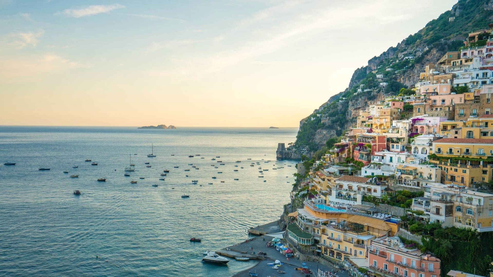 Exclusive experiences and tours around Calea hotel 2