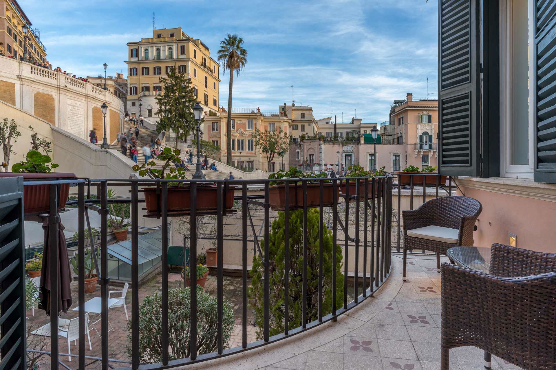 Live Rome in the heart of Rome from an incomparable position 2