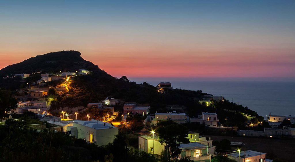 gallery/pontine1.jpg gallery/pontine1.jpg