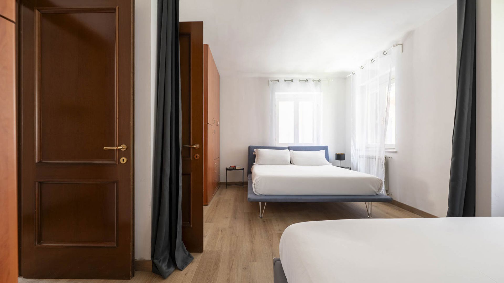 Camere 27