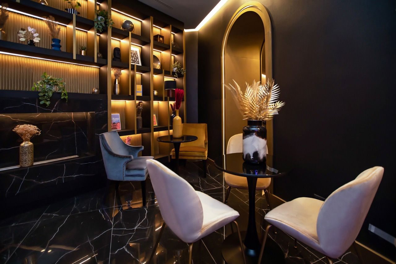 The Cross Lounge 5